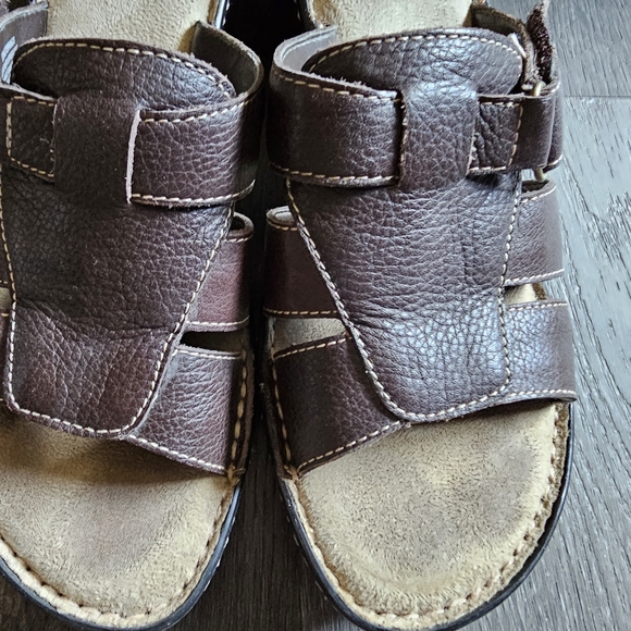 *Easy Spirit Wedge Sandals* - Picture 6 of 11